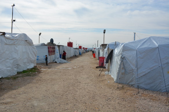 More than 30 Australian women and children, who are relatives of former Islamic State fighters, are stranded at al-Roj refugee camp in northern Syria.